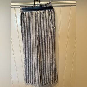 SUPPLY & DEN  Ladies Women’s Size Small Grey & White Striped Flannel Pan…